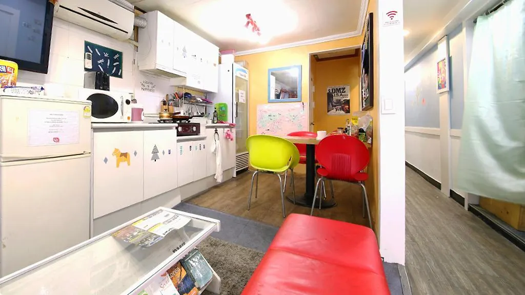 Yakorea Hostel Itaewon Seoul South Korea