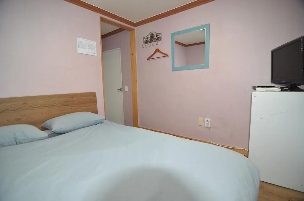 Yakorea Hostel Itaewon Seoul South Korea